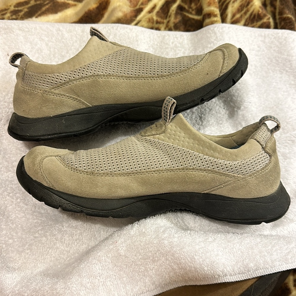 #1  L.L. BEAN. Camp Shoes.  Wm Sz 9 M